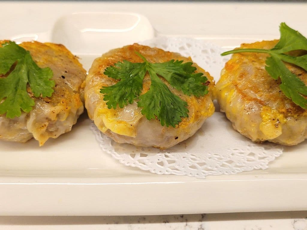 FR3 Pan Fried Lotus Root Pork Patties 廣式蓮藕餅