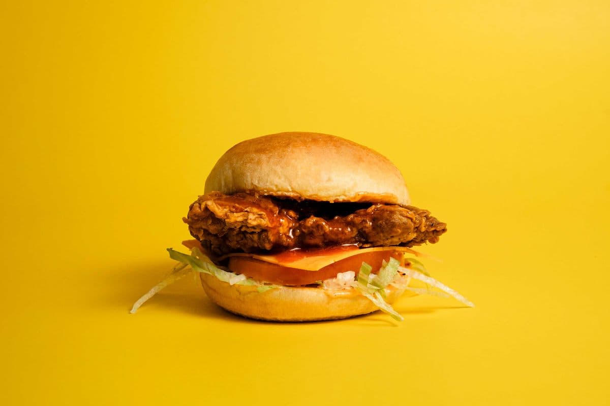 Jojo's spicy thigh sandwich
