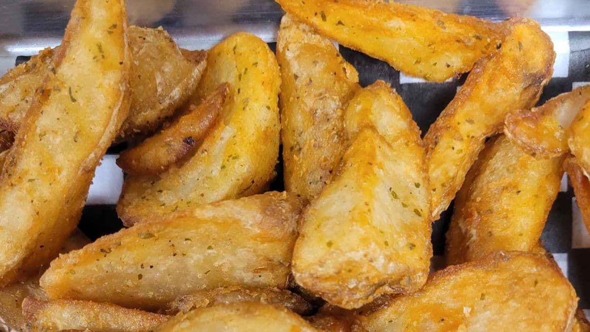 Famous Fries
