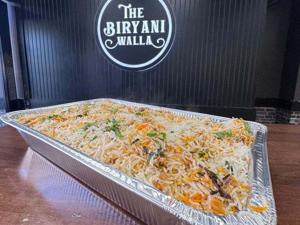Ghee Roast Paneer Biryani - Large Tray