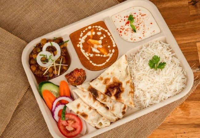 HAPPY VEG THALI