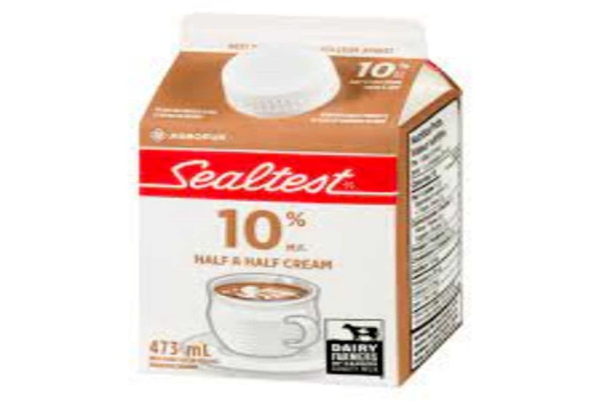 Sealtest 10% M.F. Half and Half Cream (473 ml)