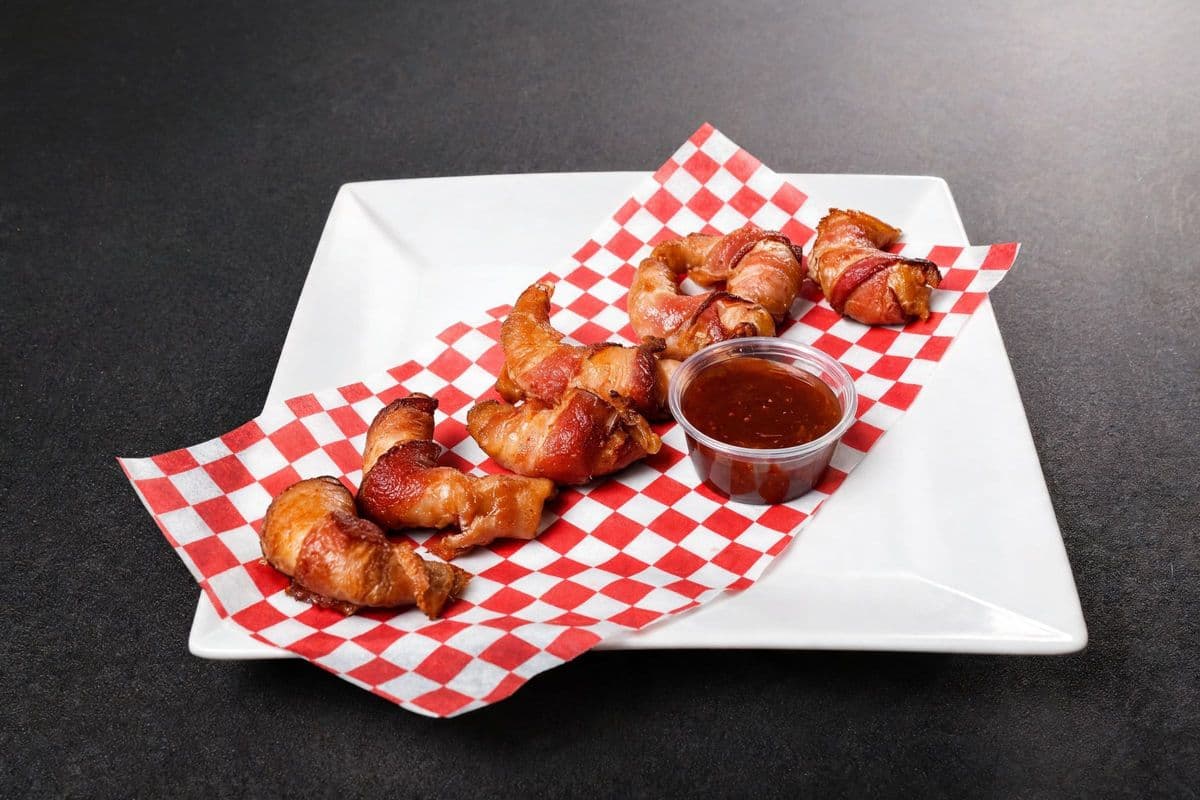 Crevettes roulées au bacon / Bacon-Wrapped Shrimp
