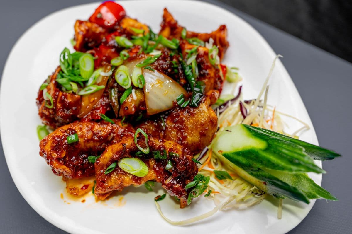 Chilli Chicken Momos