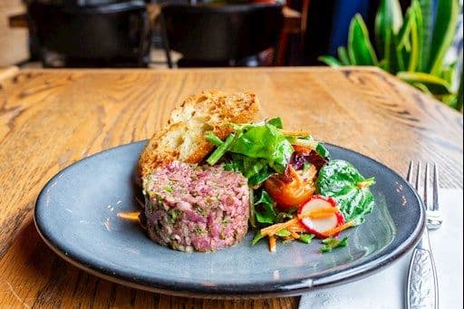Tartare de boeuf / Tartare de boeuf