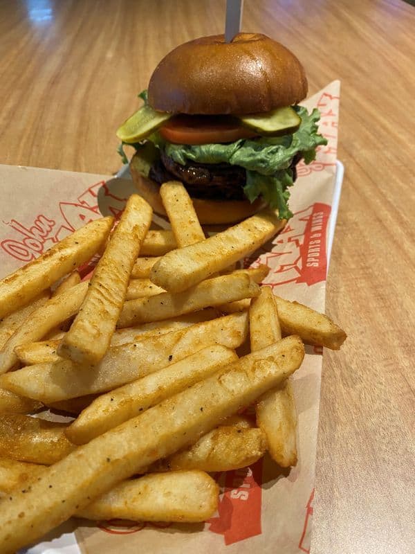 Traditional Burger