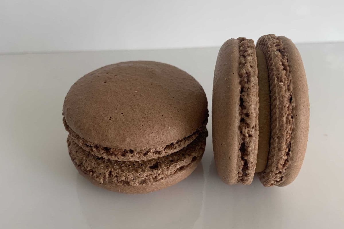 Chocolate Macaron
