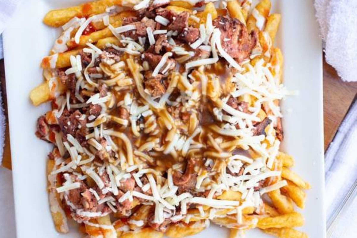Shawarma Chicken Poutine