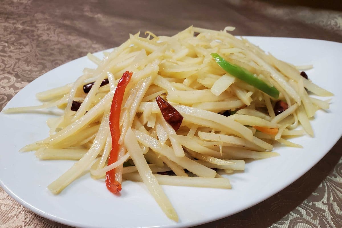 Hot and Sour Shredded Potatoes