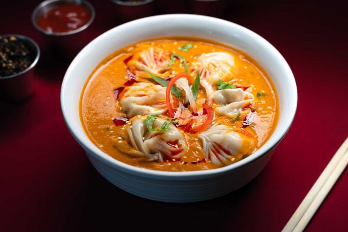 Jhol Momos Veggy