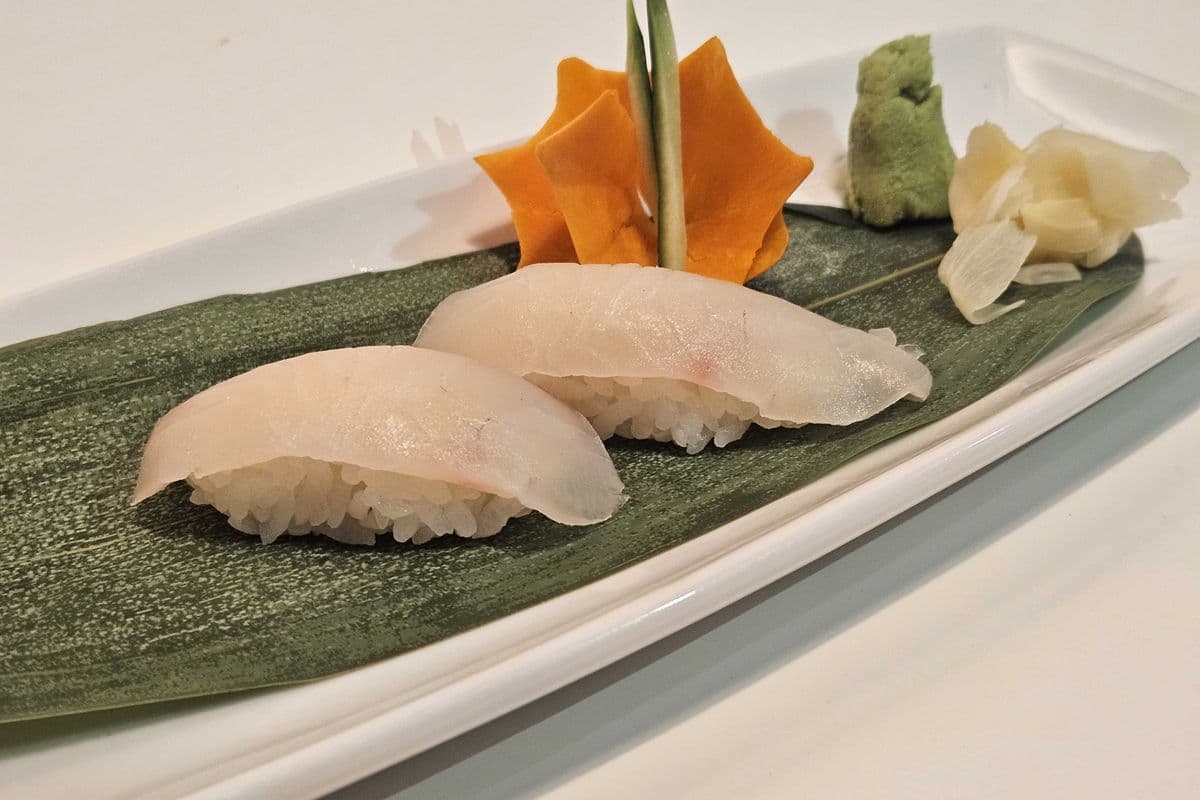 Tai Sushi (2pcs)