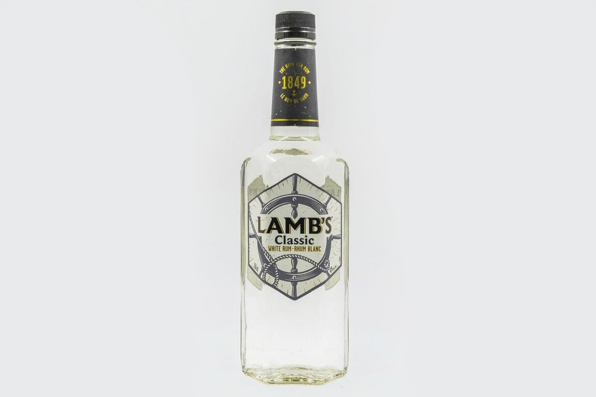 Lamb's White (750ml) (1 x 750ML)