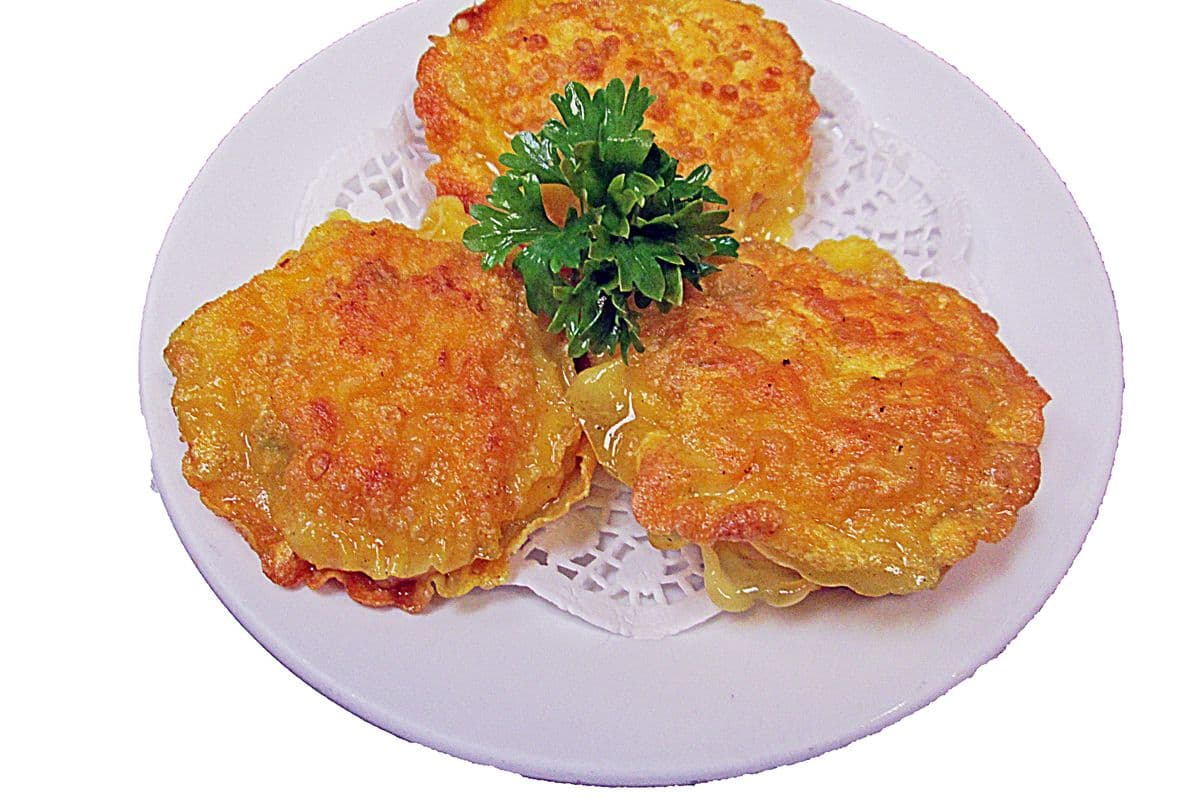 46. Crispy Seafood Cake 泰式煎海鲜餅