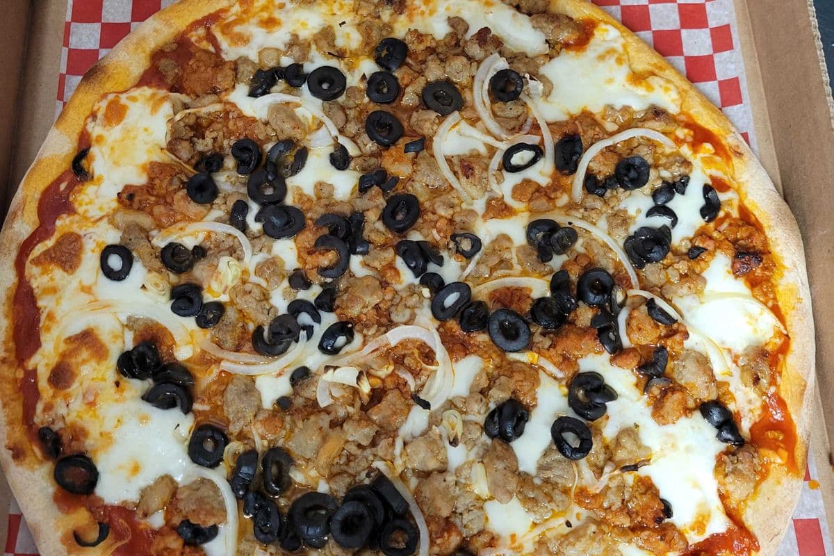 Pizza moyenne 12" siciliana