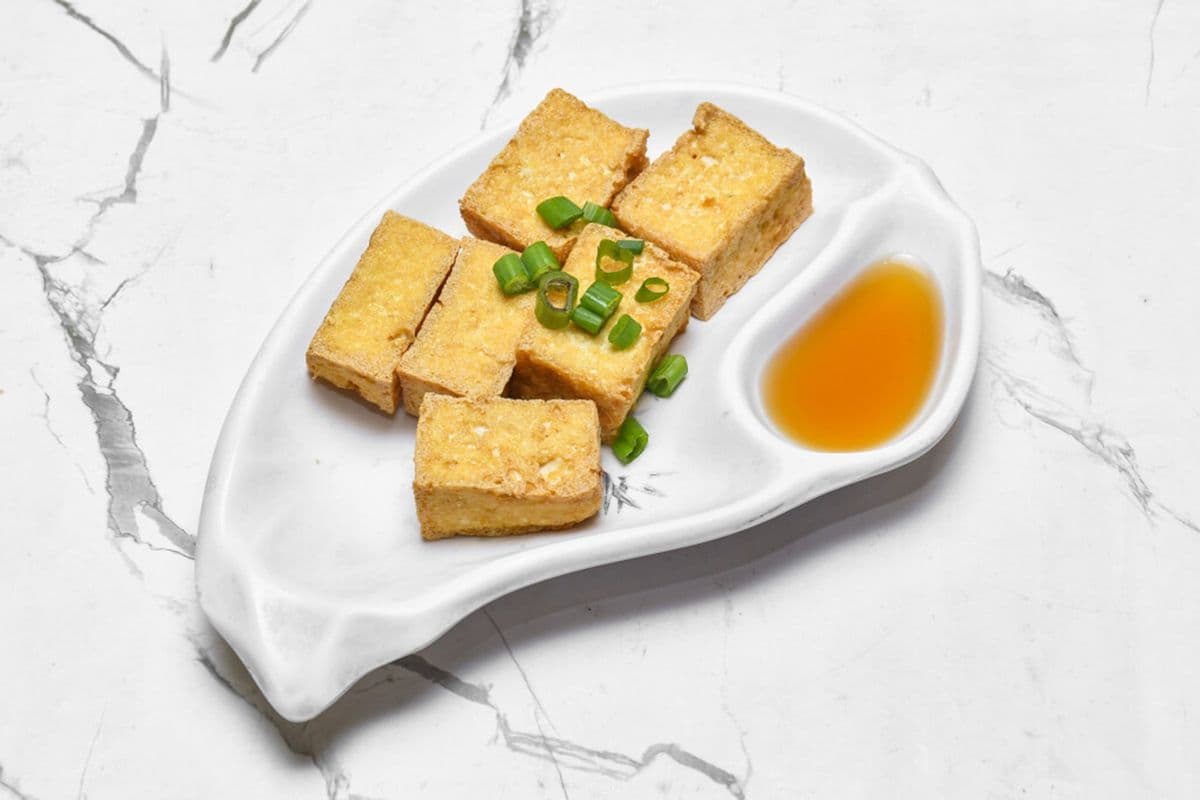 K18. Sweet Dried Tofu (6 Pcs)