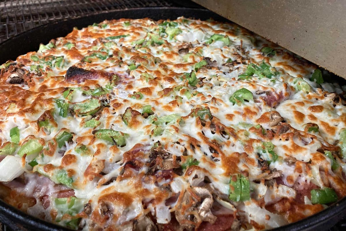 13" Large Western Round Up Pizza