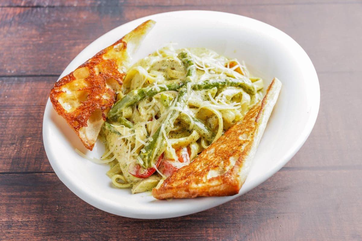 Grilled Pesto Chicken Pasta