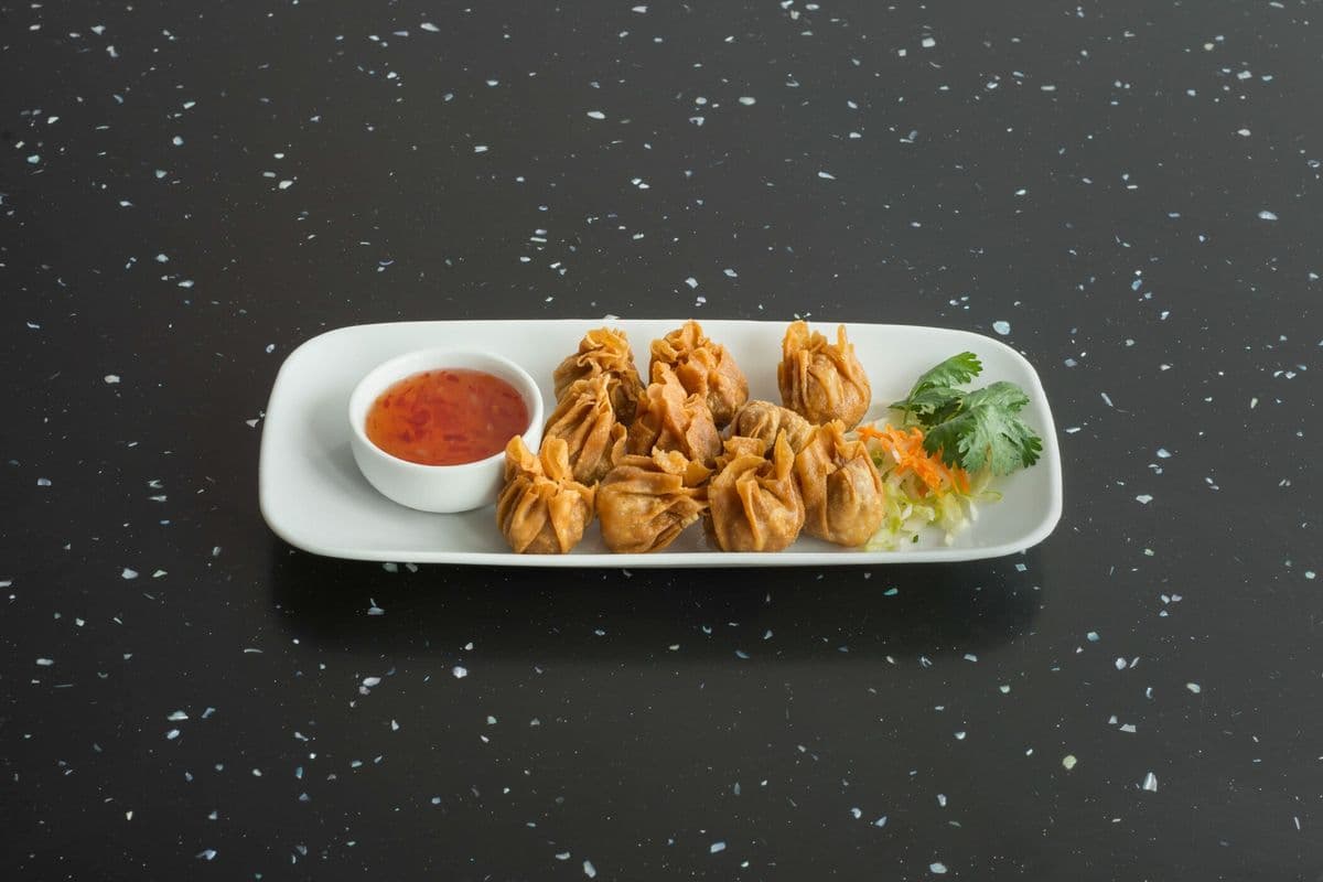 Deep Fried Wonton Chicken (12 Pcs)