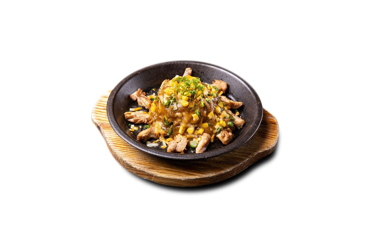 M05. Japanese-Style Pan Fried Chicken Rice and Spaghetti on Hot Sizzling Plate with Curry Sauce