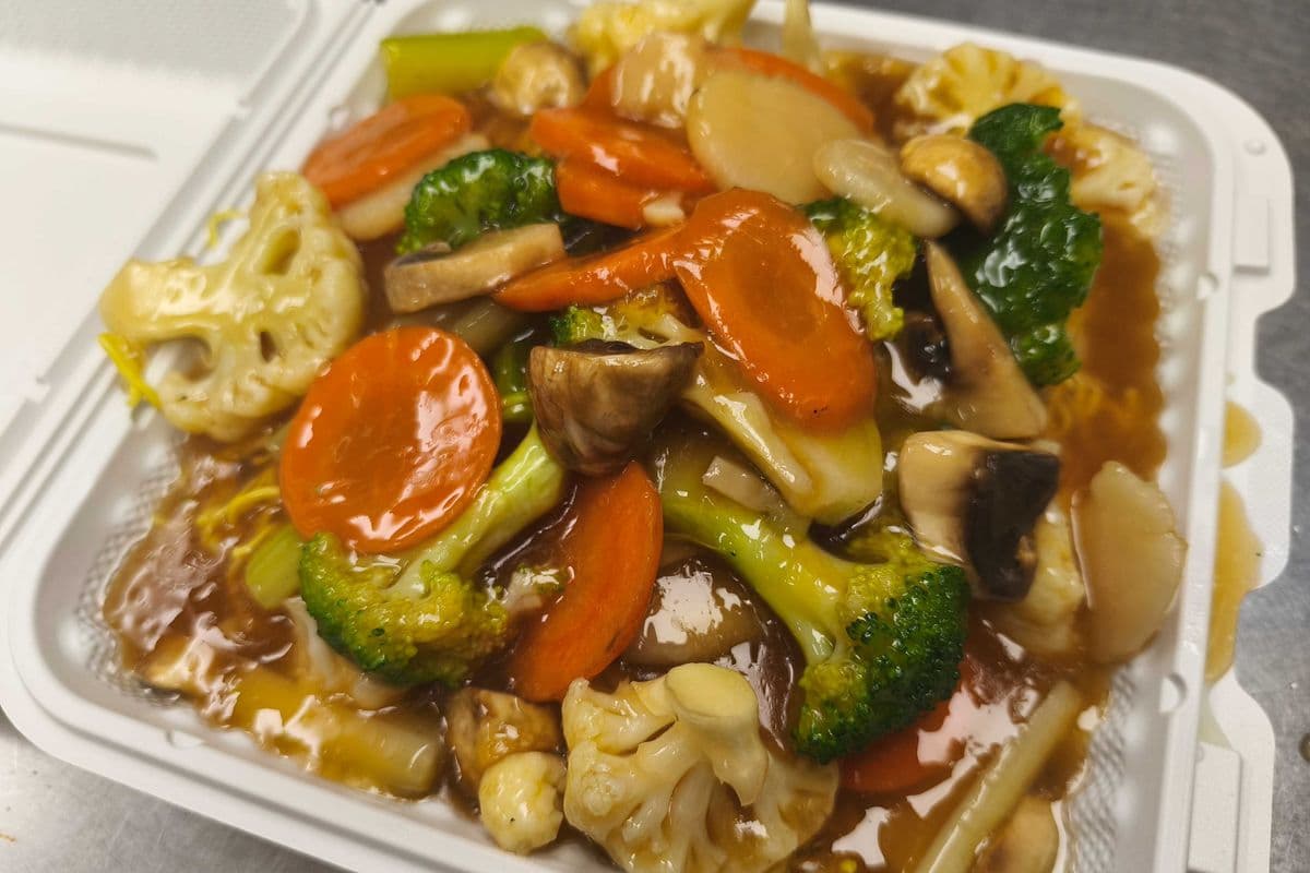 106. Plain Mixed Vegetable Chow Mein