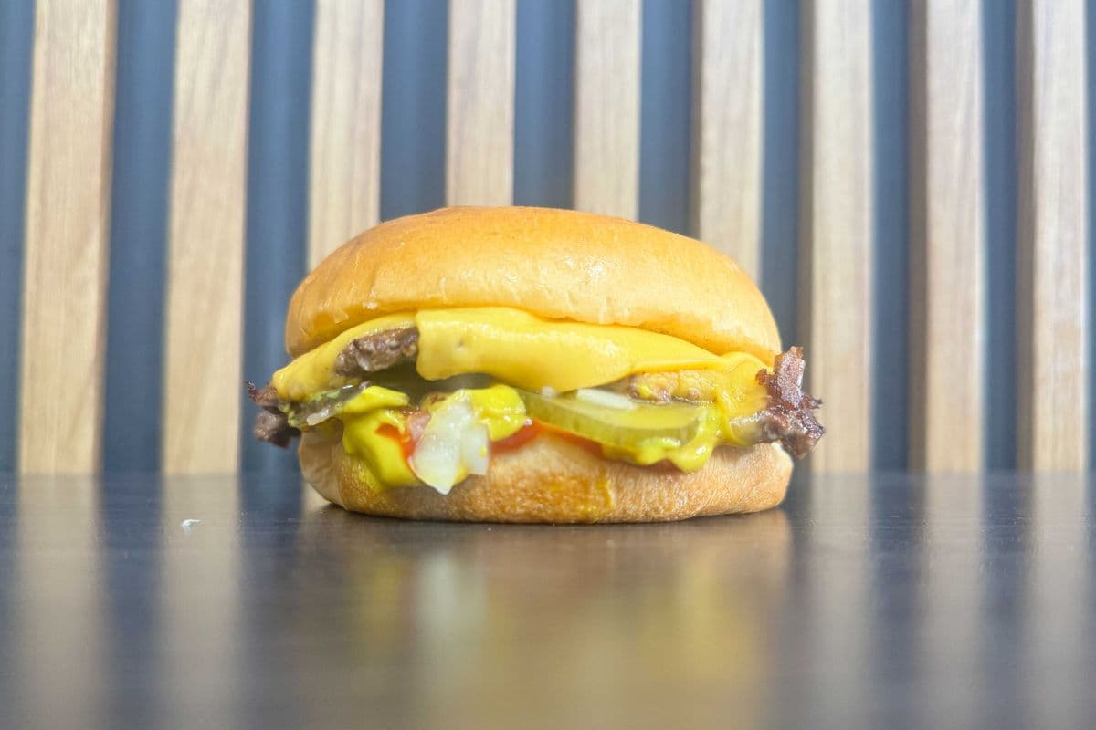 Single Classic Burger