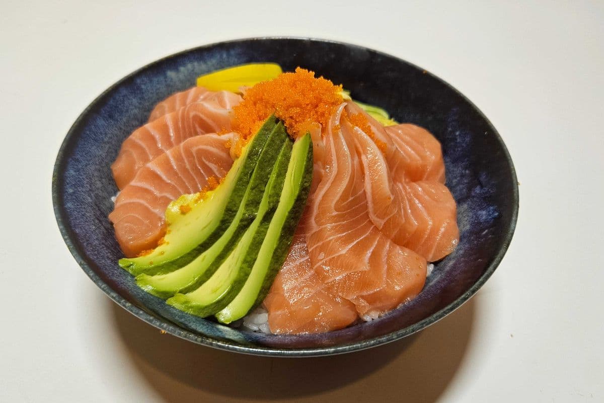 Salmon Avocado Don