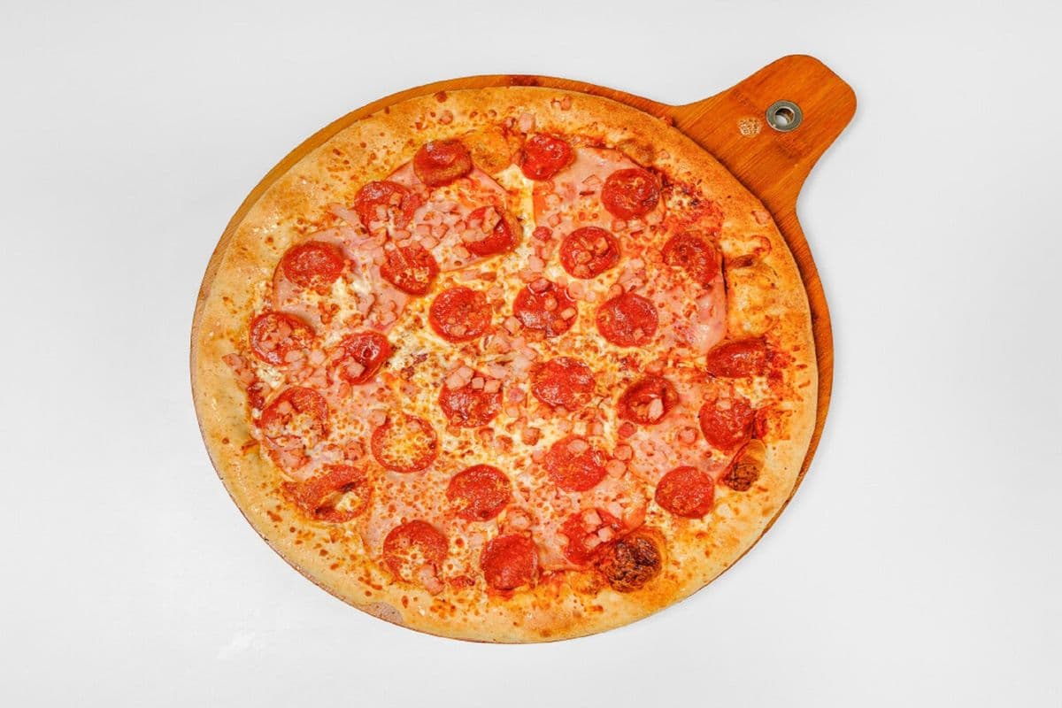 BOGO - 16" Extra-Large Italian Feast Pizza (16")