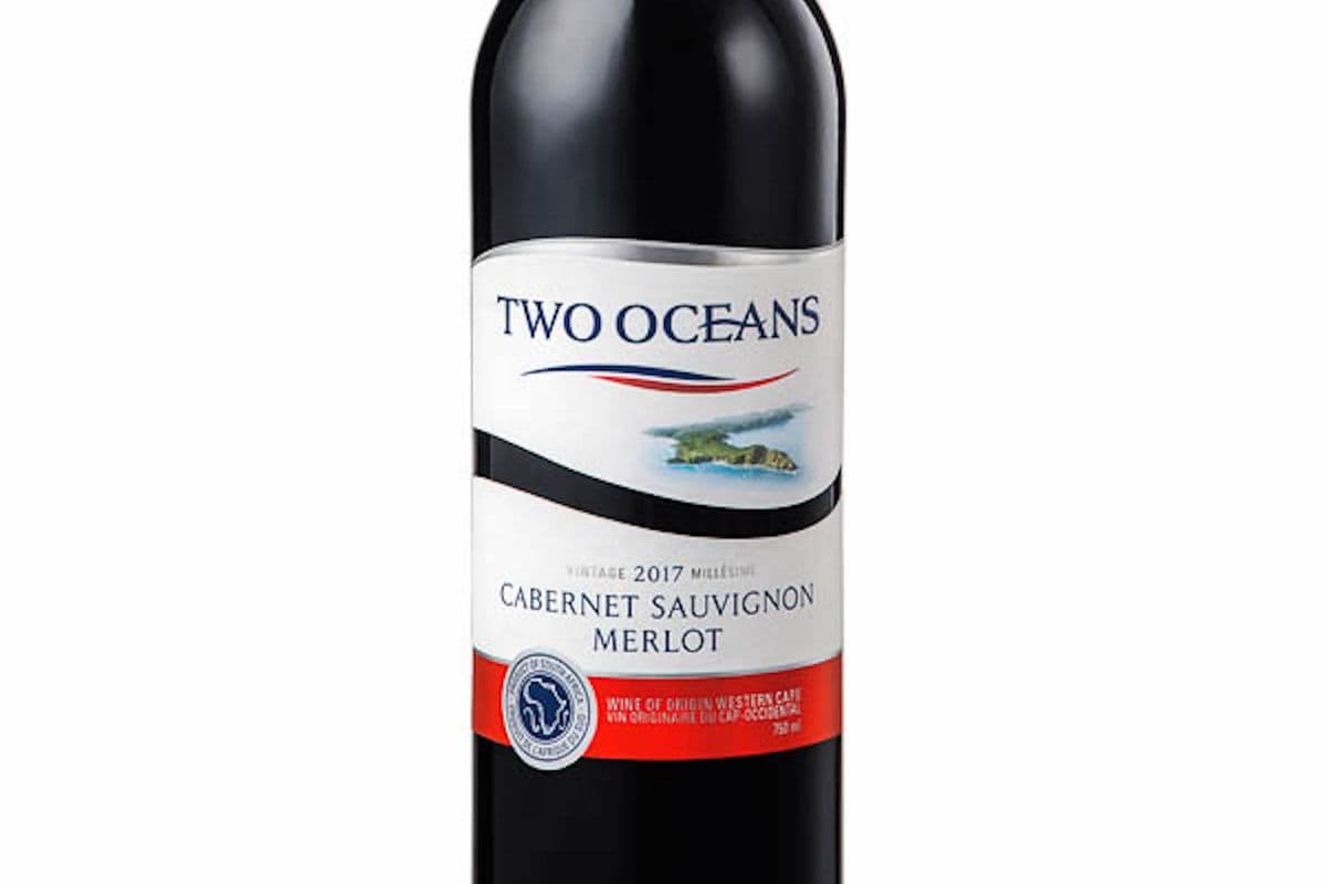 TWO OCEANS CABERNET SAUVIGNON MERLOT 750ML (1 x 750 ml)