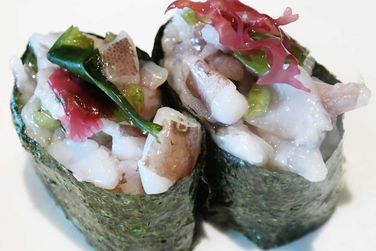 Tako Wasabi Nigiri Delight (2 pcs)