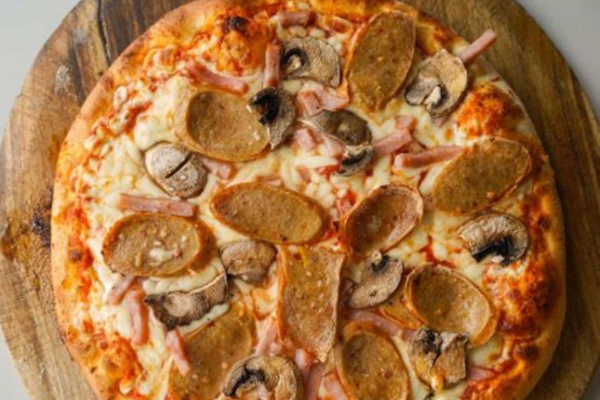 Extra-Large (16'') Tyrol Pizza