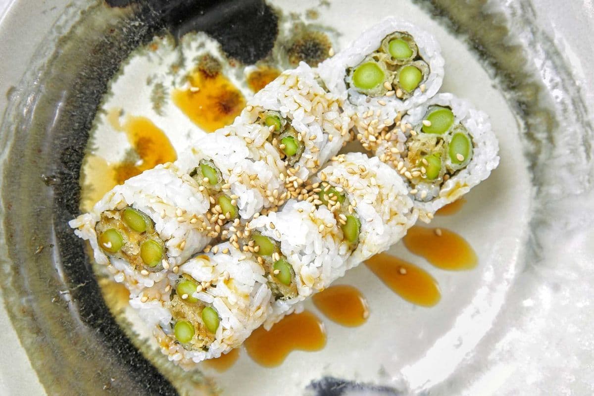 Asparagus Tempura Maki Roll (8 pcs)