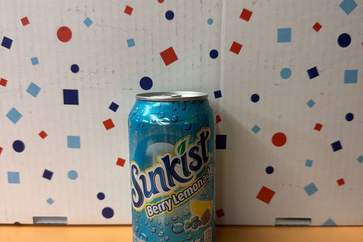 Sunkist Berry Lemonade 355ml