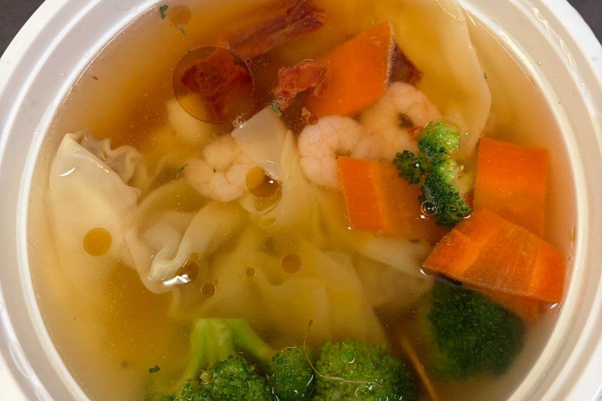 Wor Wonton Soup 窝云吞汤