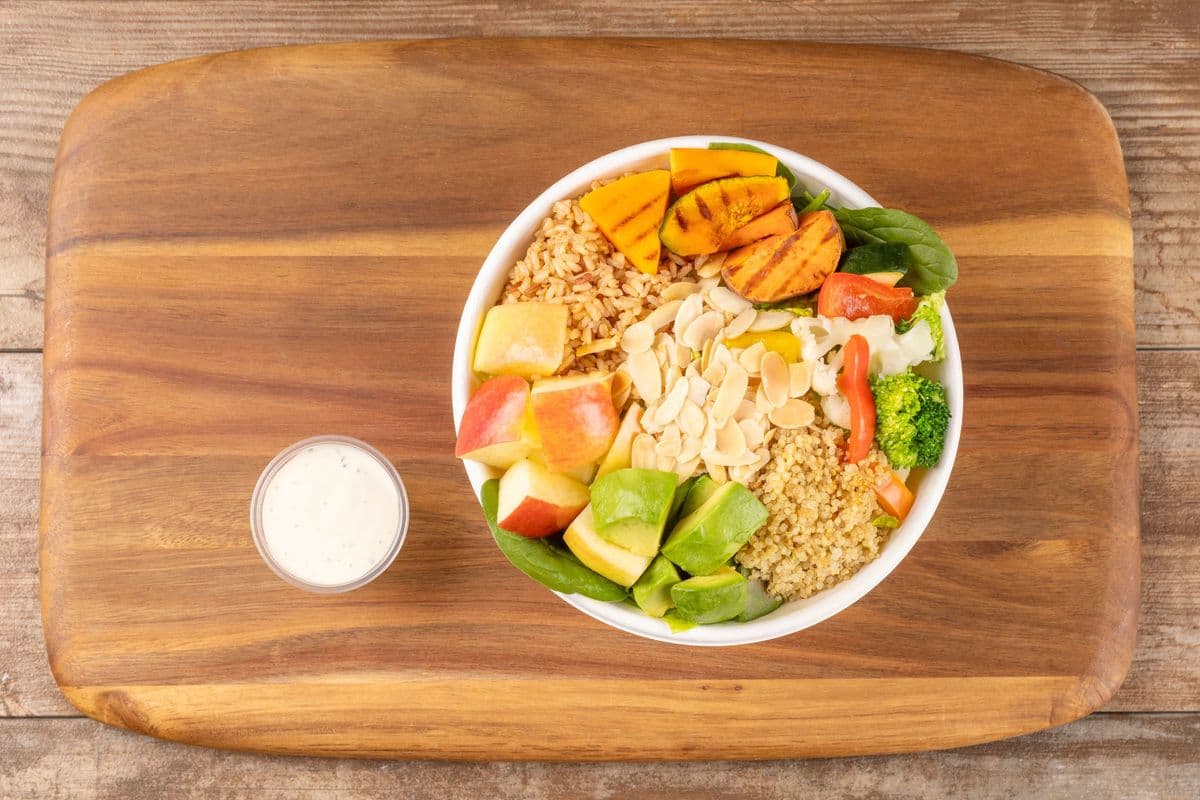 Power Greens & Grains Bowl (600 Cal)
