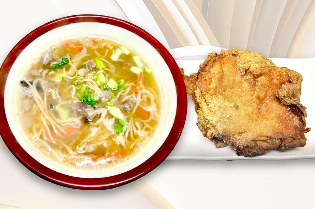 Deep Fried Chicken Fillet & Noodle Soup / 香酥雞排麵