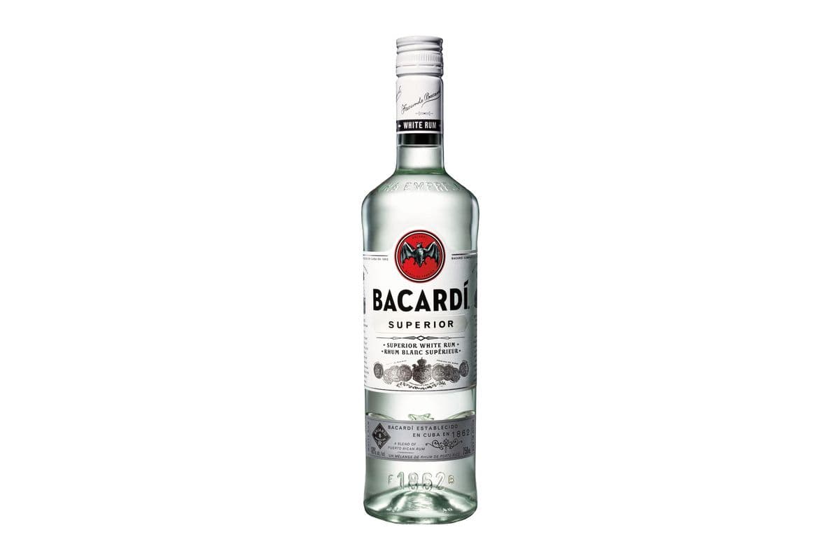 Bacardi White Rum (750 ml)