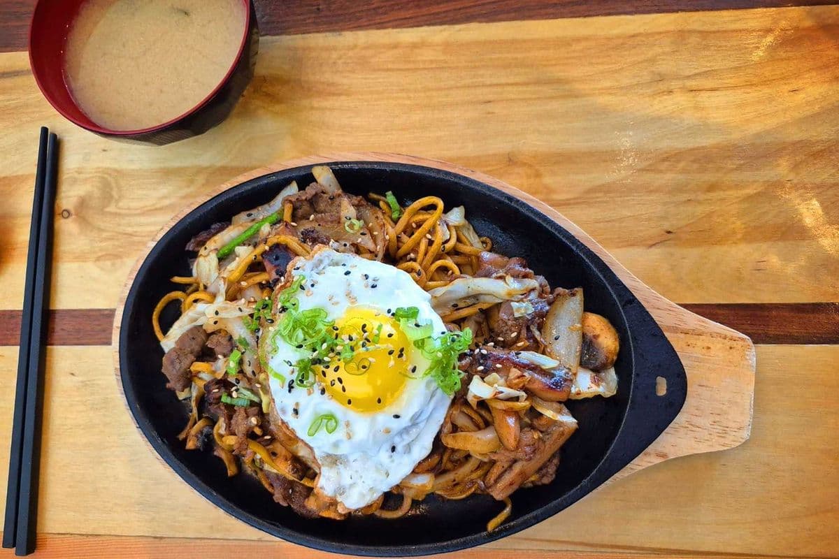 Clover Special Yaki Soba