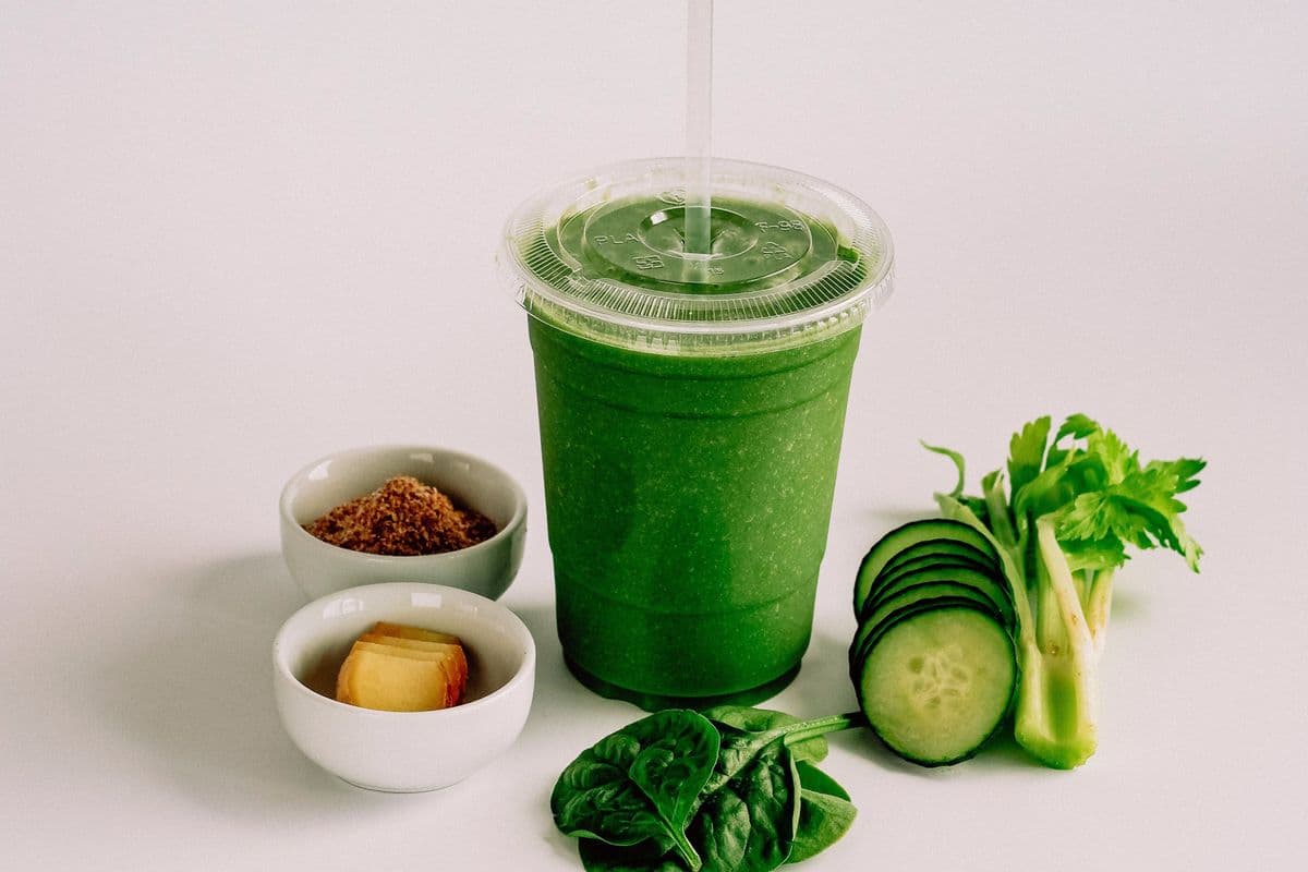 Detox Smoothie (16 oz )