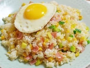 Veggie Fried rice (Korean style veggie fried rice with plant based meat)