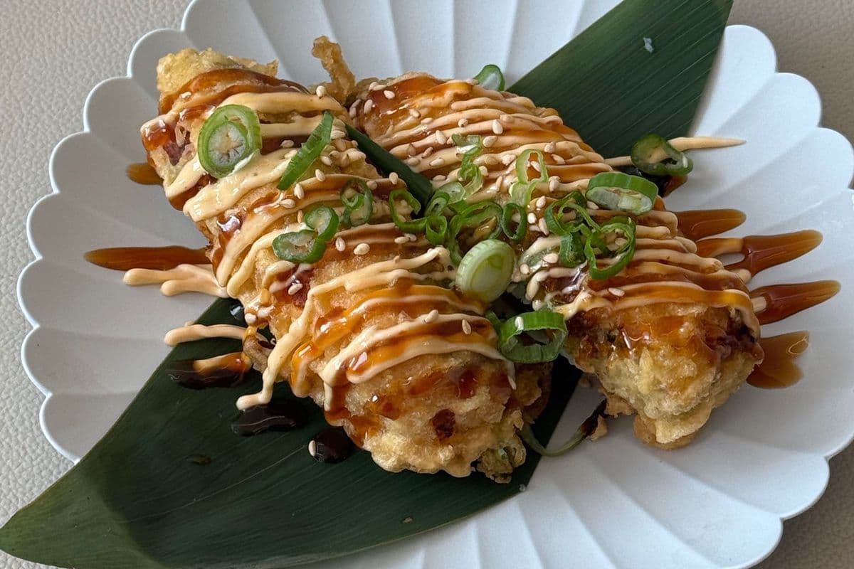 🆕🌟 Jalapeno salmon popper bombs 🌶️(2pcs))