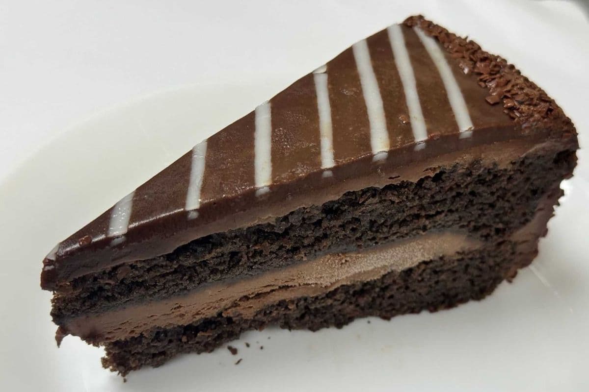Chocolate Mousse Cake