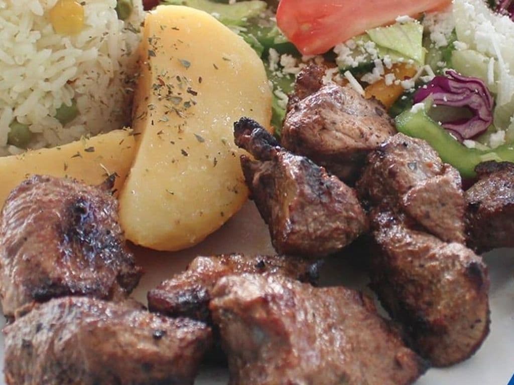 LAMB SOUVLAKI PLATE