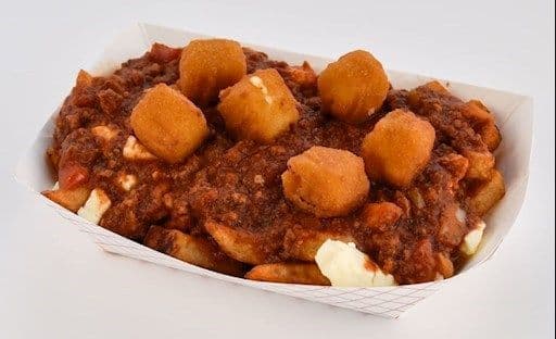 28. Poutine Parmesan - Moyenne