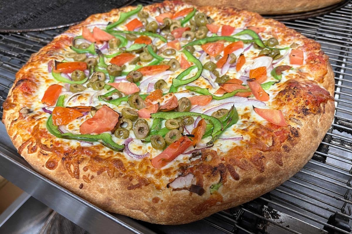 > 2 X Vegetarienne 14" Pizzas