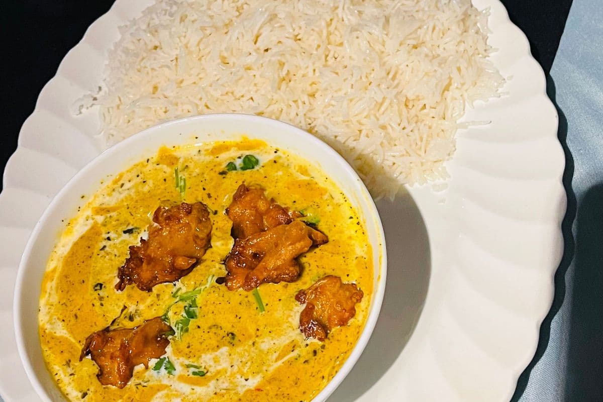 Kadi Pakora Chawal