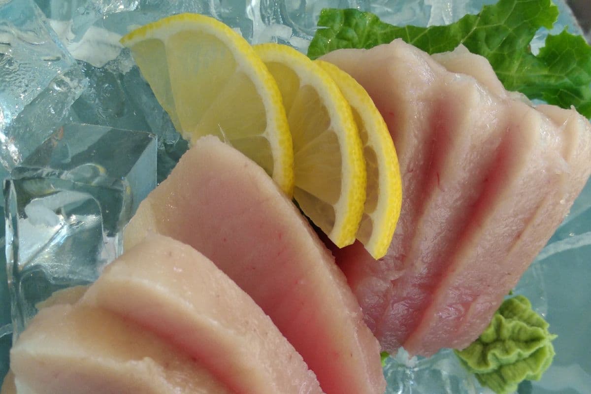 Tuna Sashimi (7 pcs)