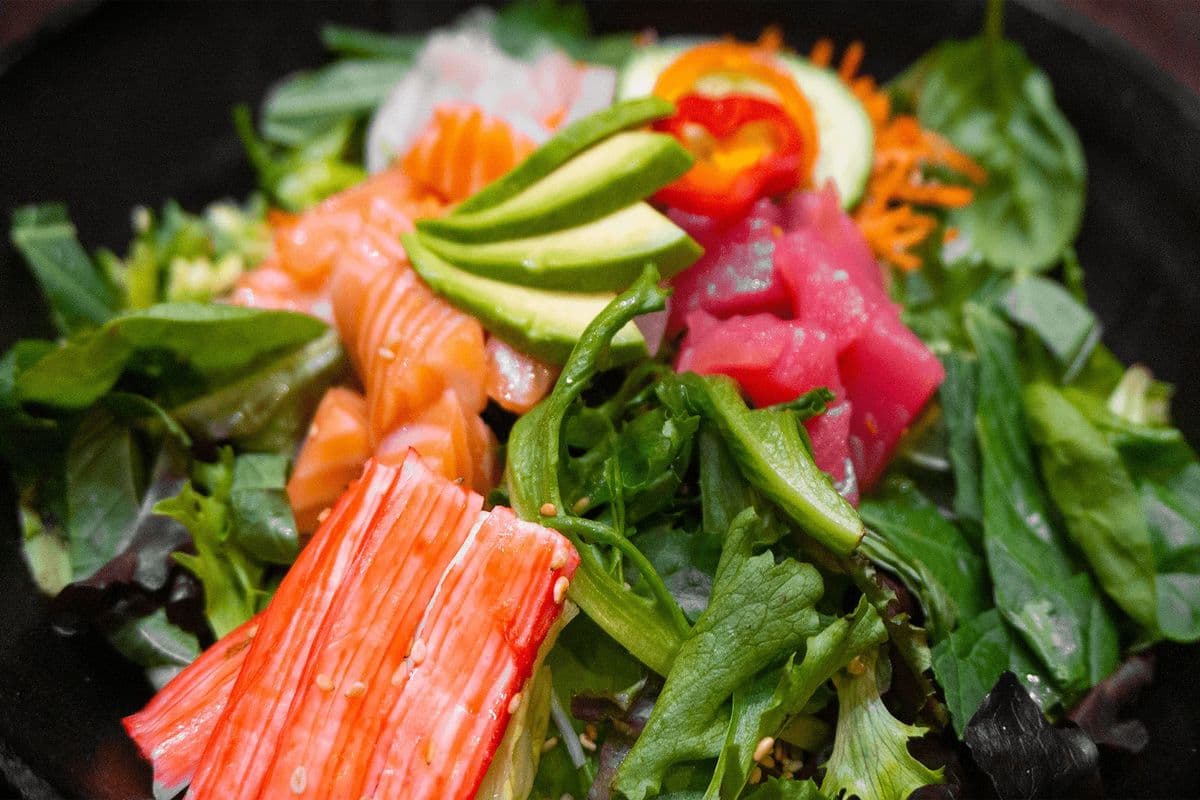 AP18. Sashimi salad
