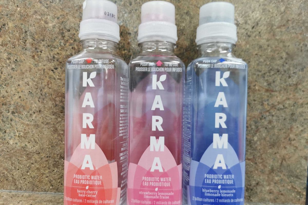 Karma probiotic water strawberry (532ml)