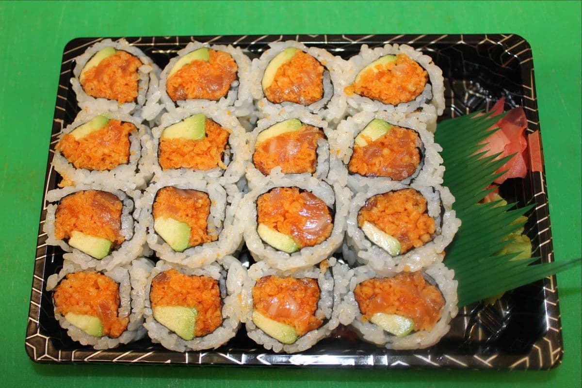 Spicy Salmon Roll