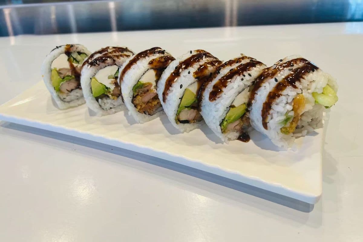 M2. Chicken Katsu/ Pork Katsu/Fish Katsu Roll (8 pcs)(NEW)